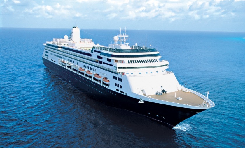 Het volledige schip de MS Volendam van Holland America Line