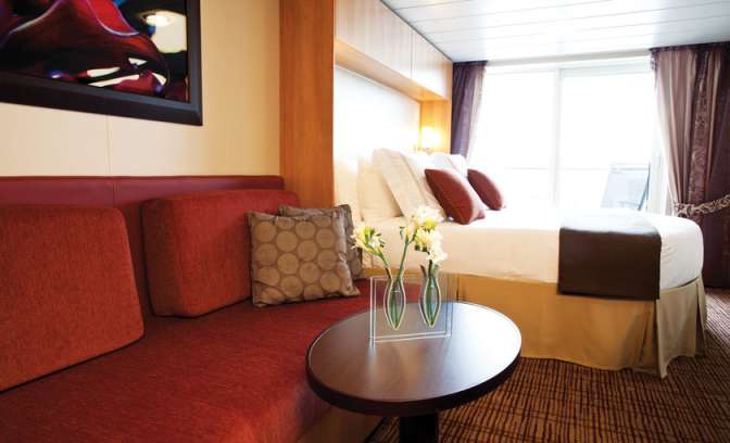 Hut van Celebrity Equinox 